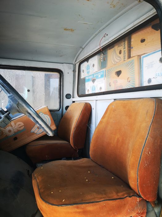 Жук - фургон. Документ за собственост.