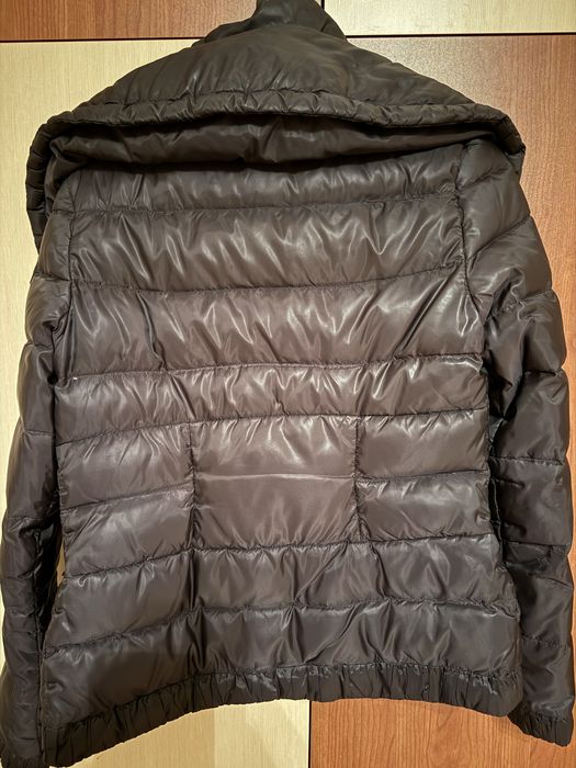 Guess яке черно гъши пух XS оригинално