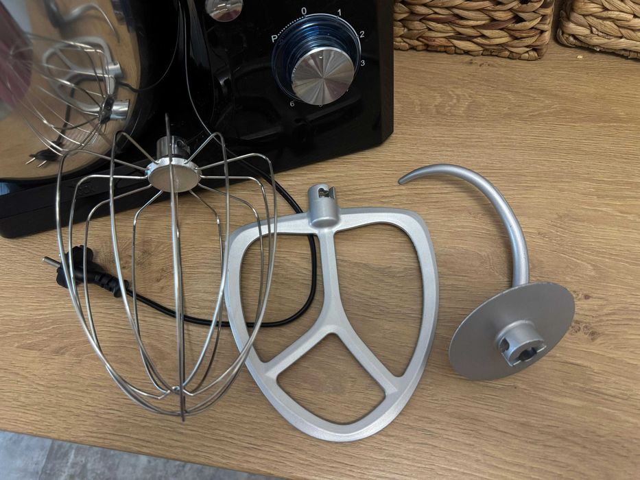 Mixer / Malaxor Biovita cu bol de 10L din inox, putere 1500W