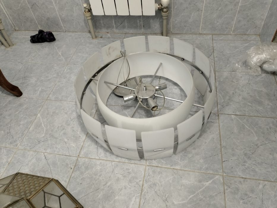 Люстря для кухни и зала