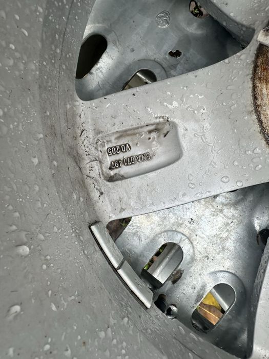 1 брой оригинална джанта 17-ка за VW Tiguan II