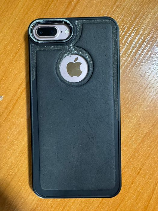 Продам iPhone 7 plus