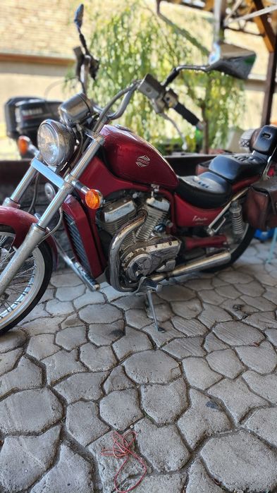 Vând Suzuki vs 800 intruder