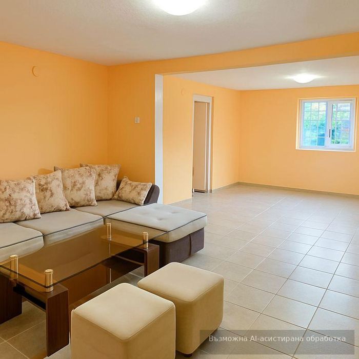 Дава се под наем Етаж от къща в Пловдив, Кършияка - 80 кв.м за 561 € - Снимка #1