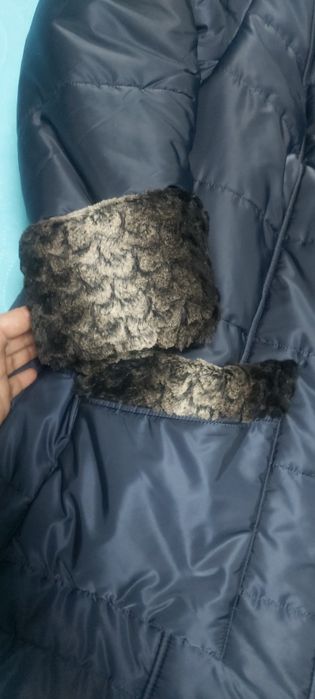 Продам женское зимние пальто