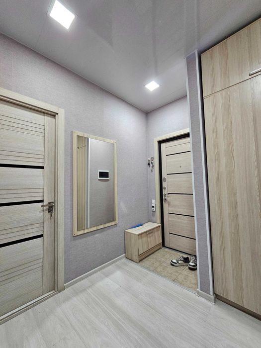 Буюк Ипак Йули. 3/2/5. С хорошим ремонтом. Художники.