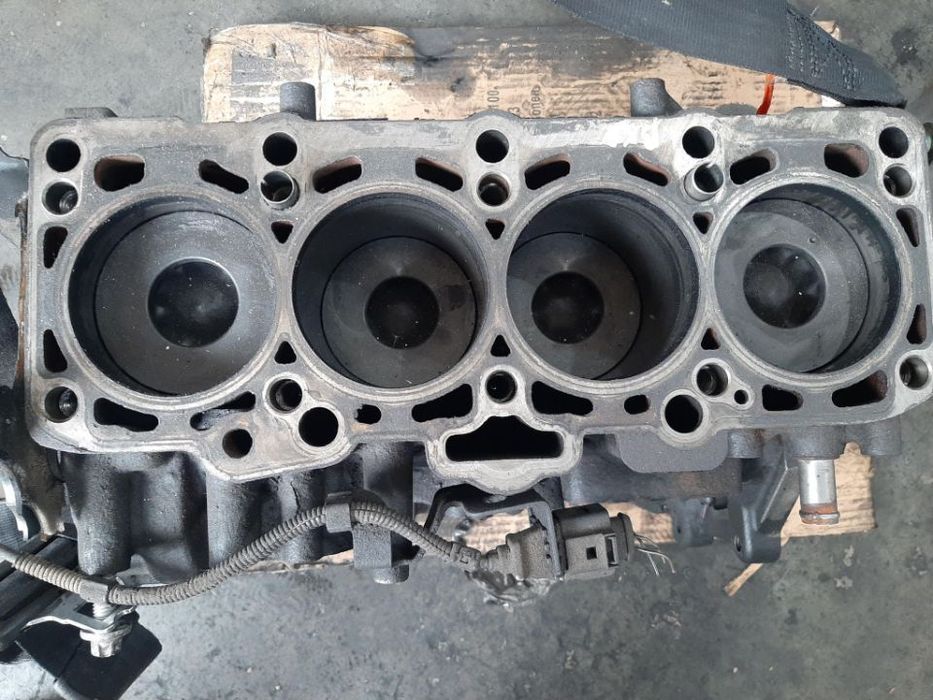bloc motor 2.0 tdi bkp vw passat 3c b6