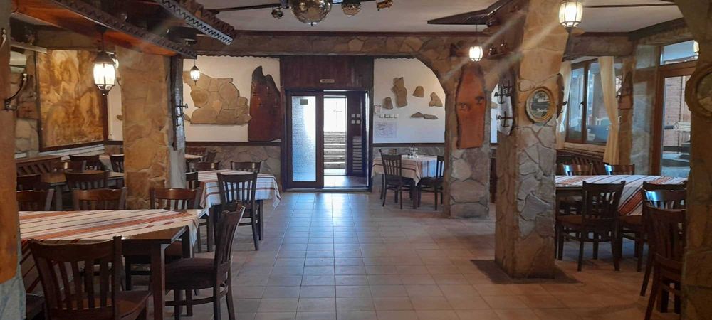 Продава се Хотел в Каварна - 1200 кв.м за 638 €/кв.м - Снимка #4