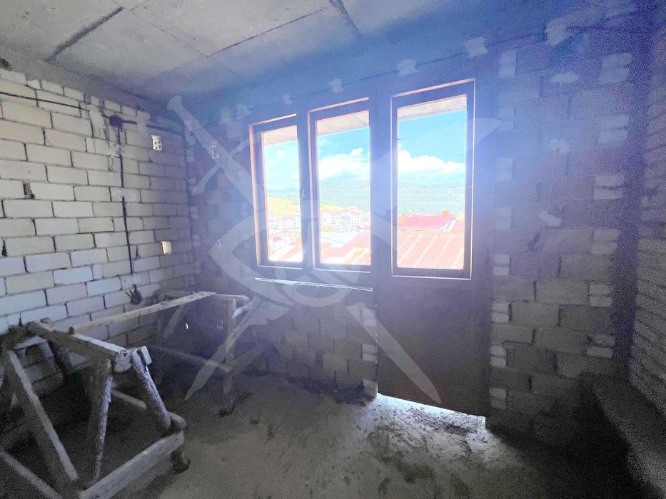 Продава се Къща в Чепеларе - 470 кв.м за 156 €/кв.м - Снимка #1