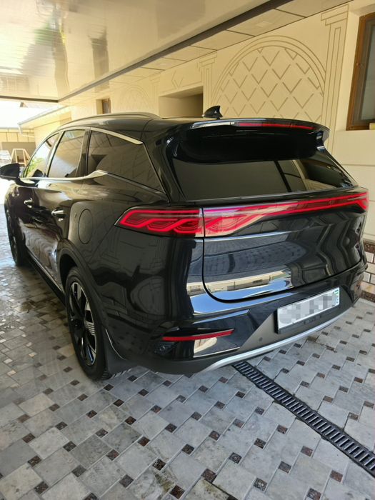 BYD TANG 730км Рестайлинг 2024/2025 Капитанский сиденя массаж энг фули
