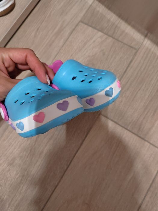 Бебешки обувки за момиче