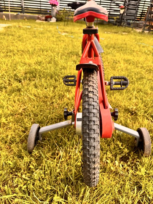 Bicicleta copii 4-8 ani
