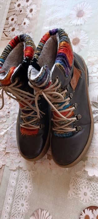 Incaltaminte damă, cizme, ghete, bocanci, Ugg,etc de vânzare!