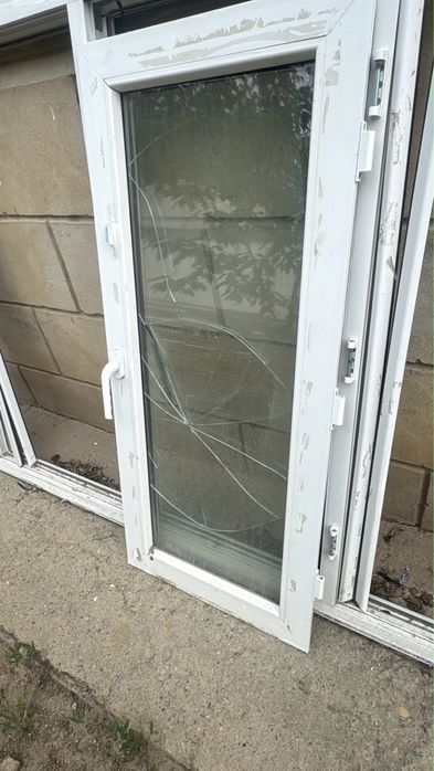 окно пластиковое