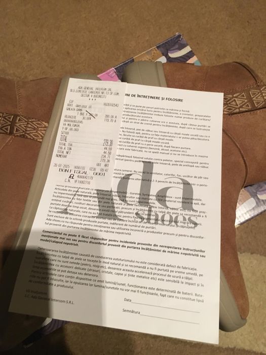 Ghete iarna de dama, purtate o data de test