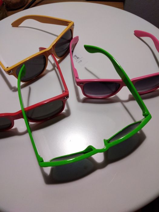 Очки солнцезащитные новые