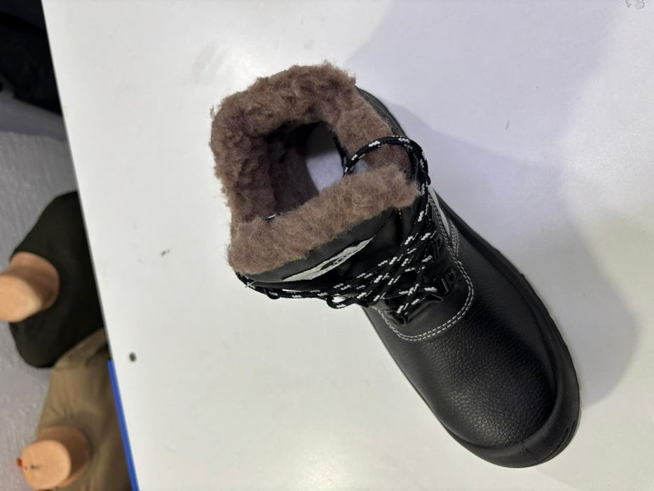 Спецобувь зимний рейсс спецботинки