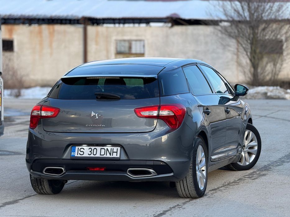 Vand ds 5 diesel Hybrid impecabil 4x4