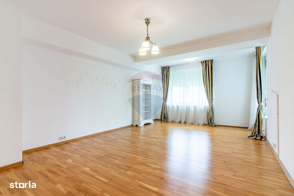 Nordului - Aron Cotrus, 4 camere, vedere Satul Francez