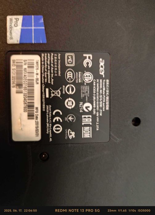 Acer Travelmate P276, 17inch, baterie noua, I5, 8Gb, 128Gb SSD+1TB HDD