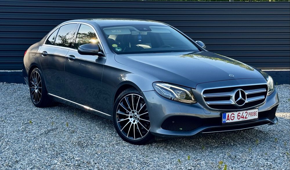 MERCEDES-BENZ E-Class