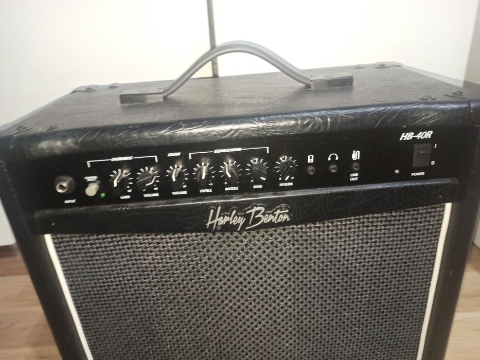 Vand amplificator Harley Benton HB-40R