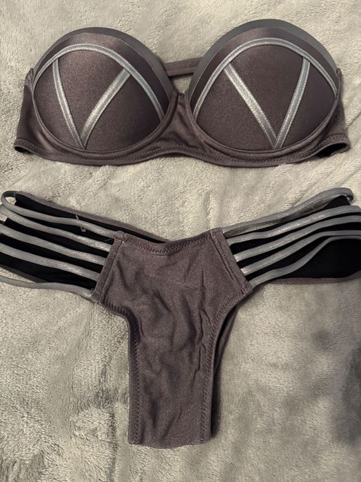 Costum baie Vivien Vance original, nou