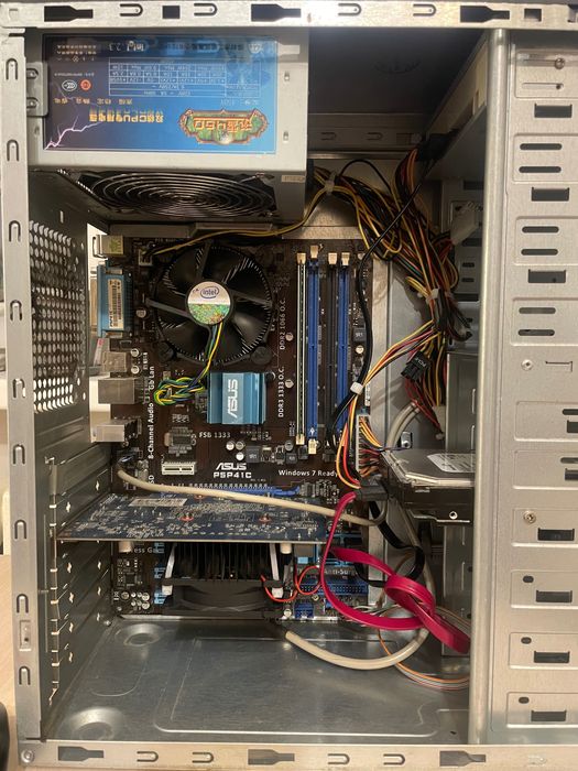 Системник Core2Duo E8400, 4GB DDR3, GeForce GT320