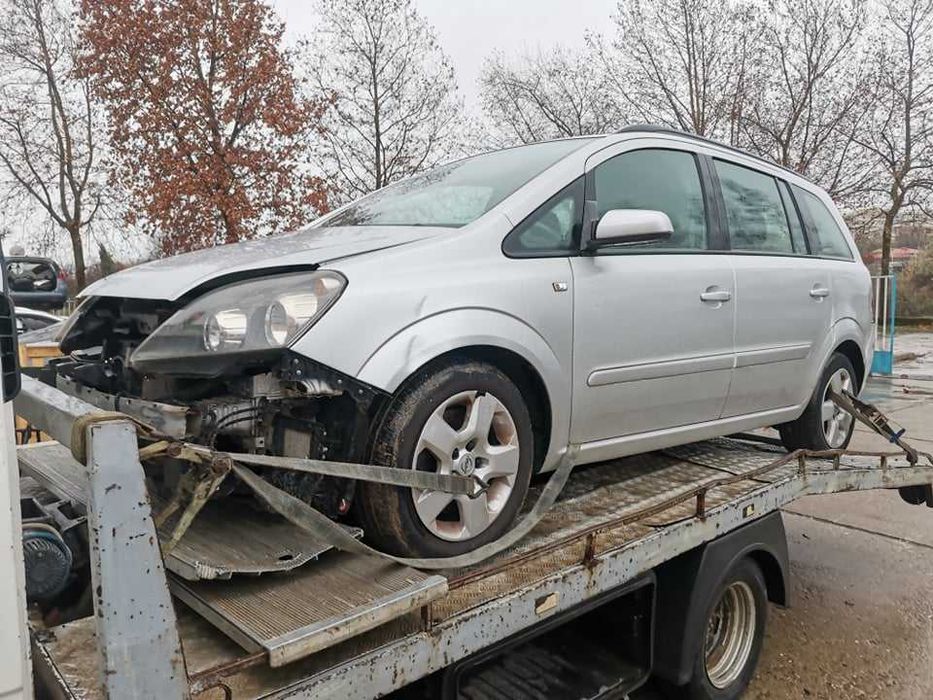 Opel Zafira B 1.9 CDTi 120кс 6 Скорости НА ЧАСТИ