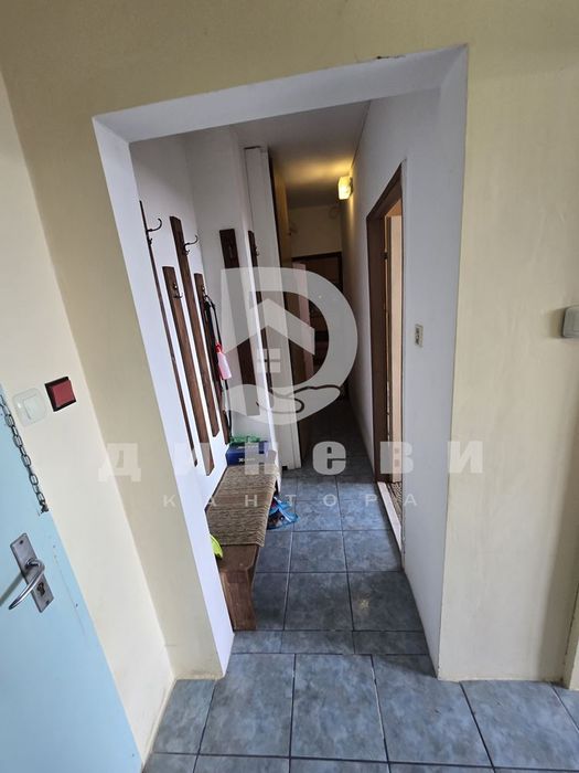 Продава тристаен до Пицария Антъни - снимка 5