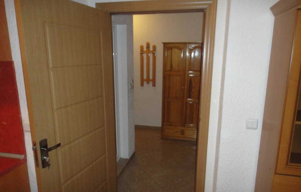 Дава се под наем Двустаен апартамент в Бургас, Изгрев - 50 кв.м за 79.05 € - Снимка #5