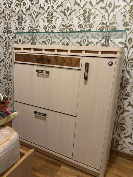Тумба для обуви за 2к продаю