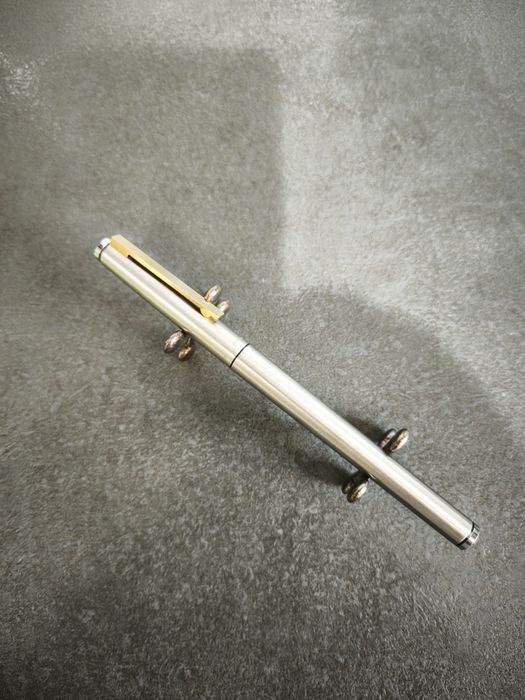 Stilou Pelikan Signum P560