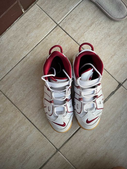 Ghete sport Nike Air More Uptempo