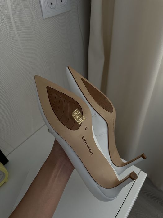 Продам женские туфлиии