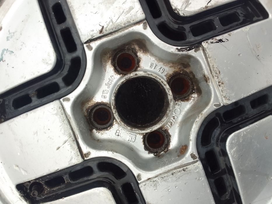 Диски на 14 титановые