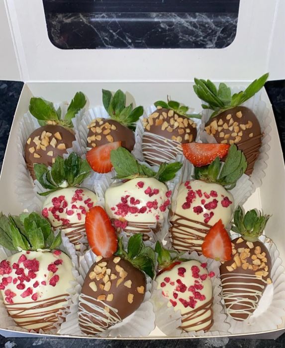 клубника в шоколаде