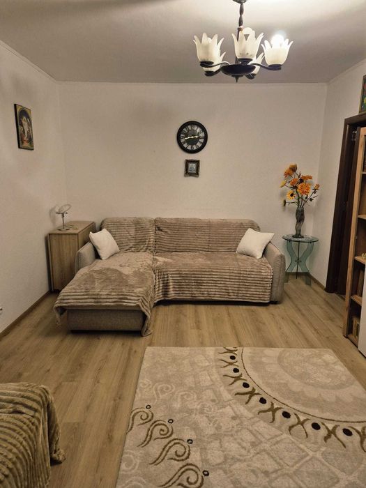 Inchiriere 3 camere Gorjului, Militari