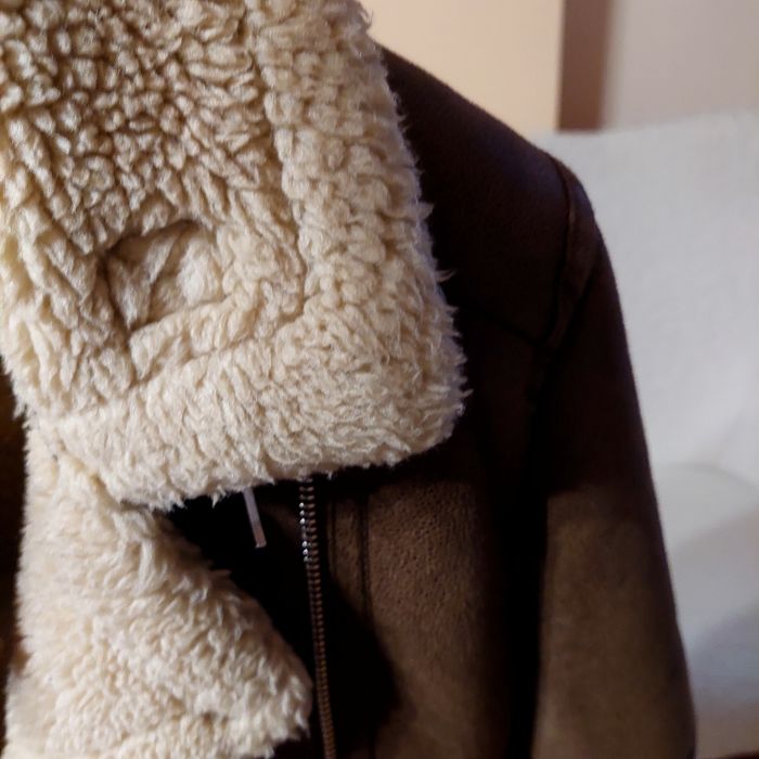 Топло Зимно кожухче,носено,без следи от употреба