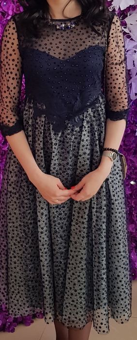 Шикарное платье новое