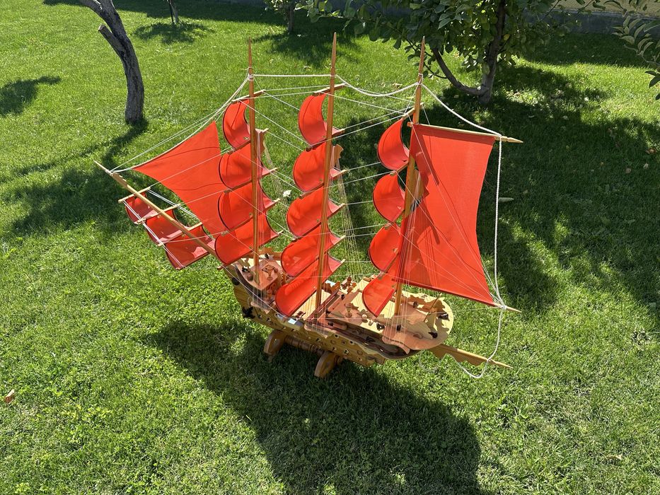 Продам парусник