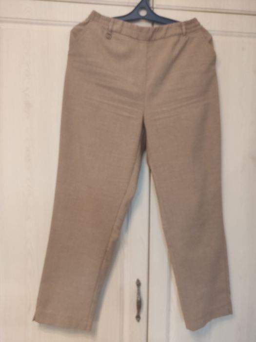 Продам женские вещи