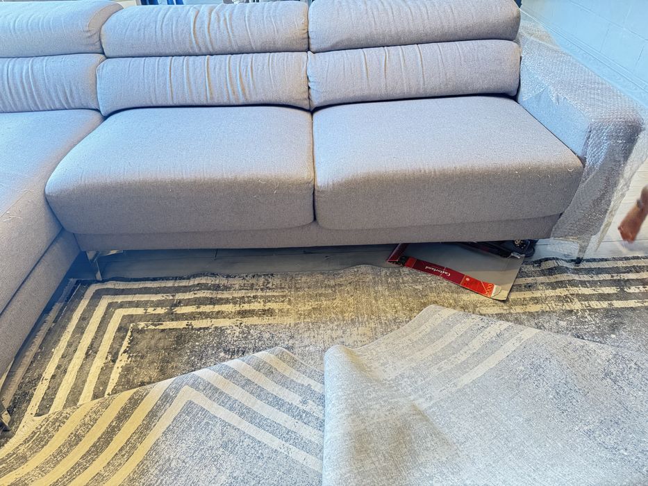 Продам/отдам б/у диван 250 см