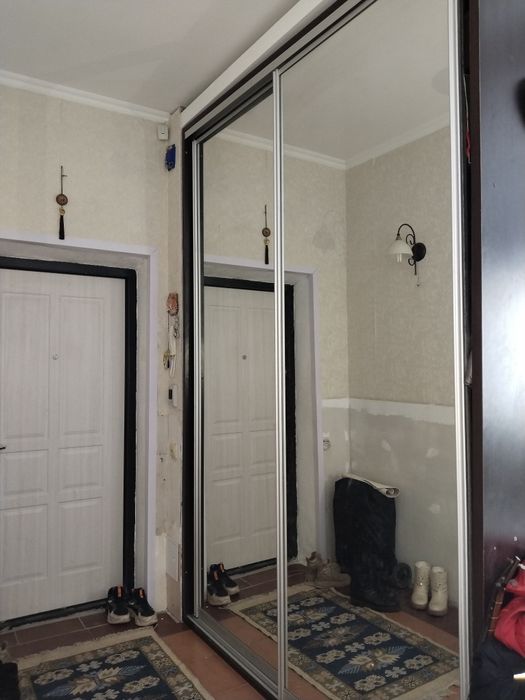 Продам шкаф -купе