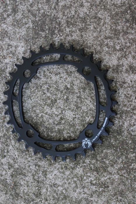 Plateau SRAM X-Sync 2 Eagle 34 Dents - Montage Direct 12 Vitesses - Noir Décalé 3 Mm - Neuf