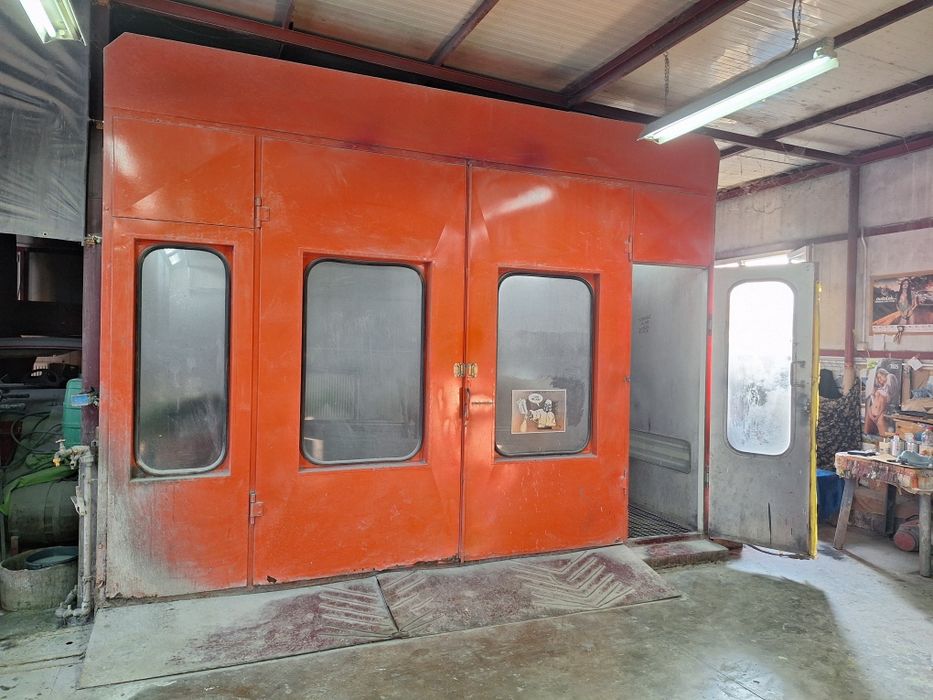 Cabina de vopsit auto