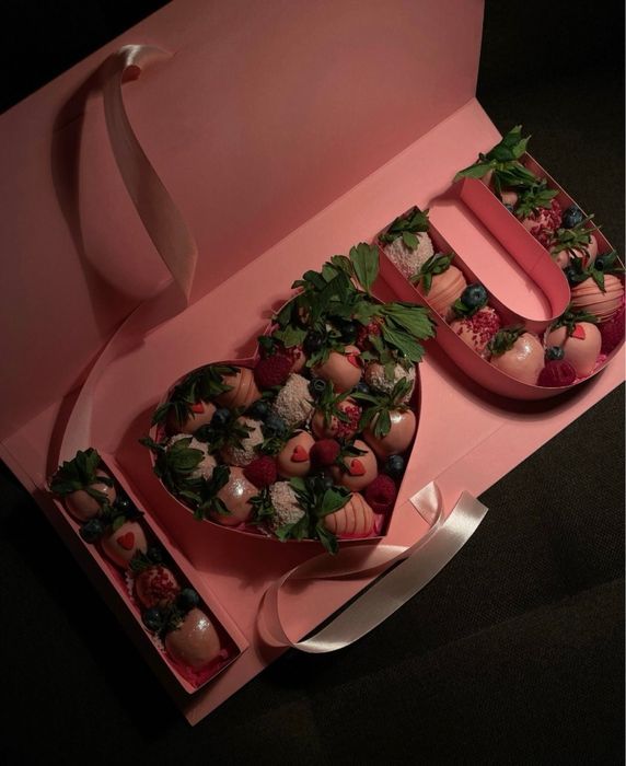 клубника в шоколаде