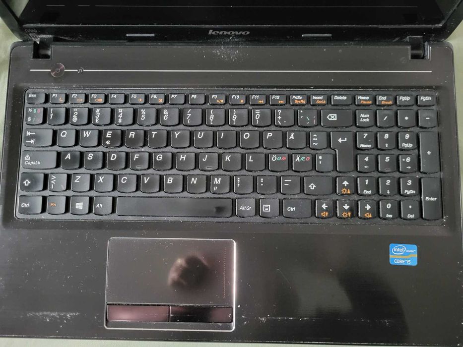Laptop 15.6" Lenovo G580 model 2189 Intel Core i5-3230M 2.6GHz 8GB Dual DDR3 256GB SSD Intel HD Graphics