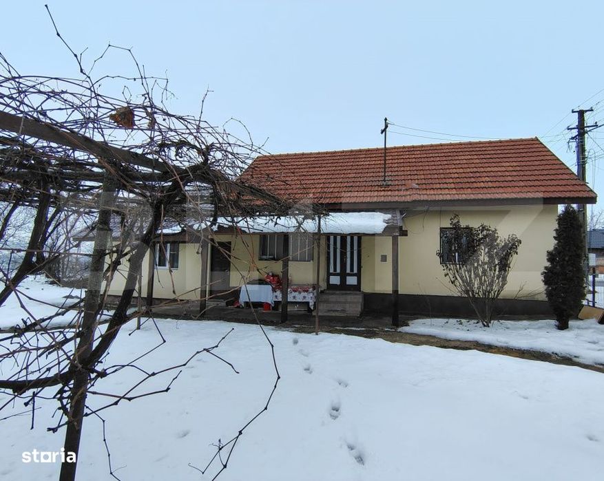 Casa individuala renovabila 82 mp utili, teren 693 mp, in Jucu de Sus
