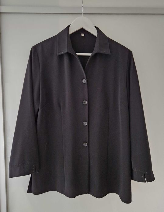 Bluza neagra tip sacou